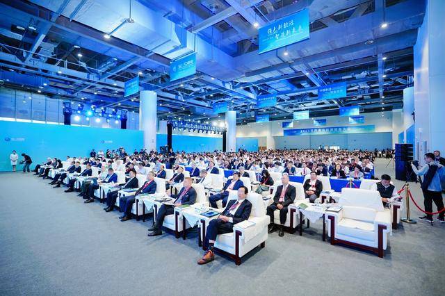 2025世界清潔能源裝備大會開幕:清潔能源